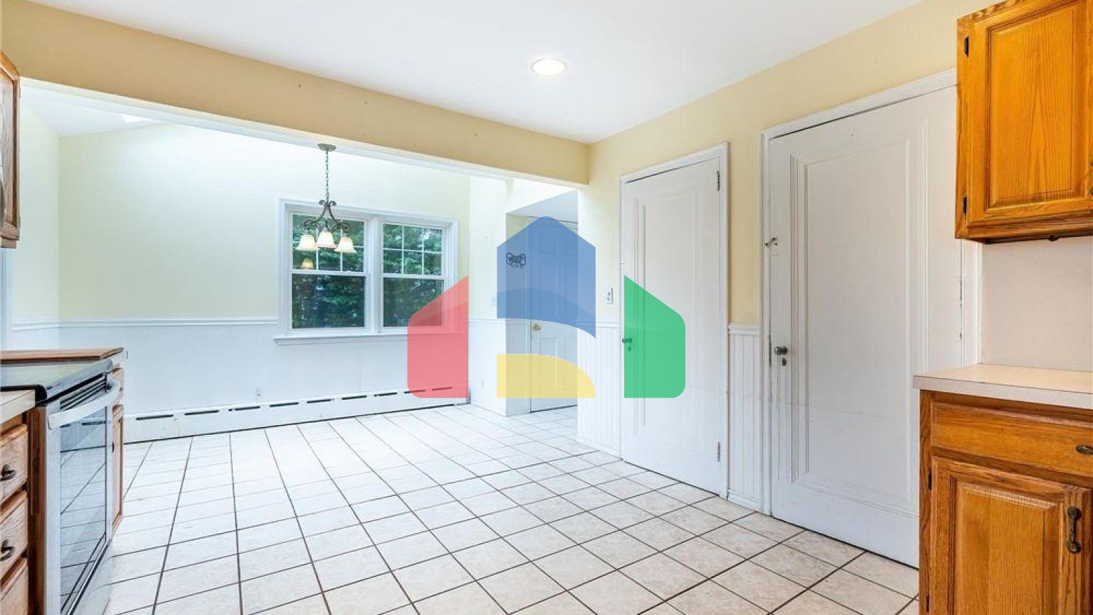 Residential - Single Family Home - White Plains, New York, United States - United States