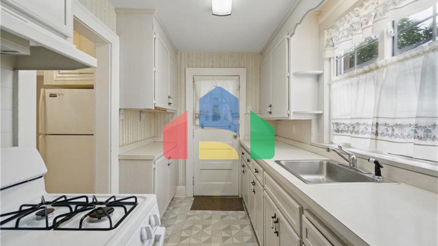 Residential - Single Family Home - Portsmouth, Virginia, United States - United States