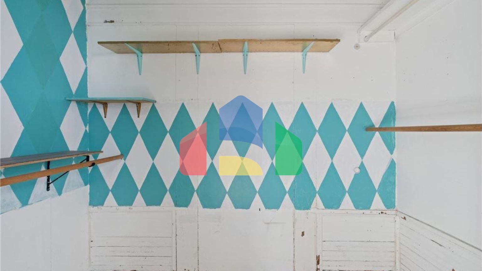 Residential - Single Family Home - Minneapolis, Minnesota, United States - United States