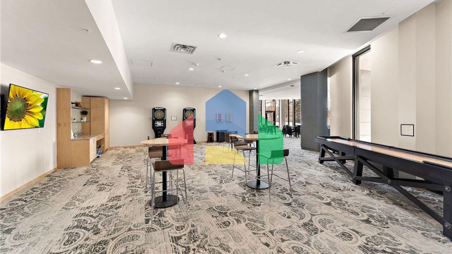 Residential - Condo/Apartment - Minneapolis, Minnesota, United States - United States