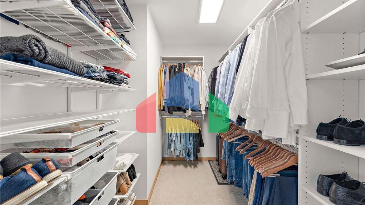 Residential - Condo/Apartment - Minneapolis, Minnesota, United States - United States