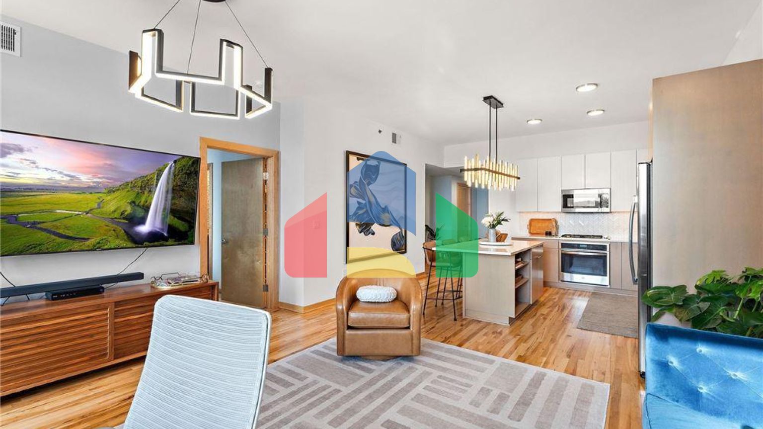 Residential - Condo/Apartment - Minneapolis, Minnesota, United States - United States