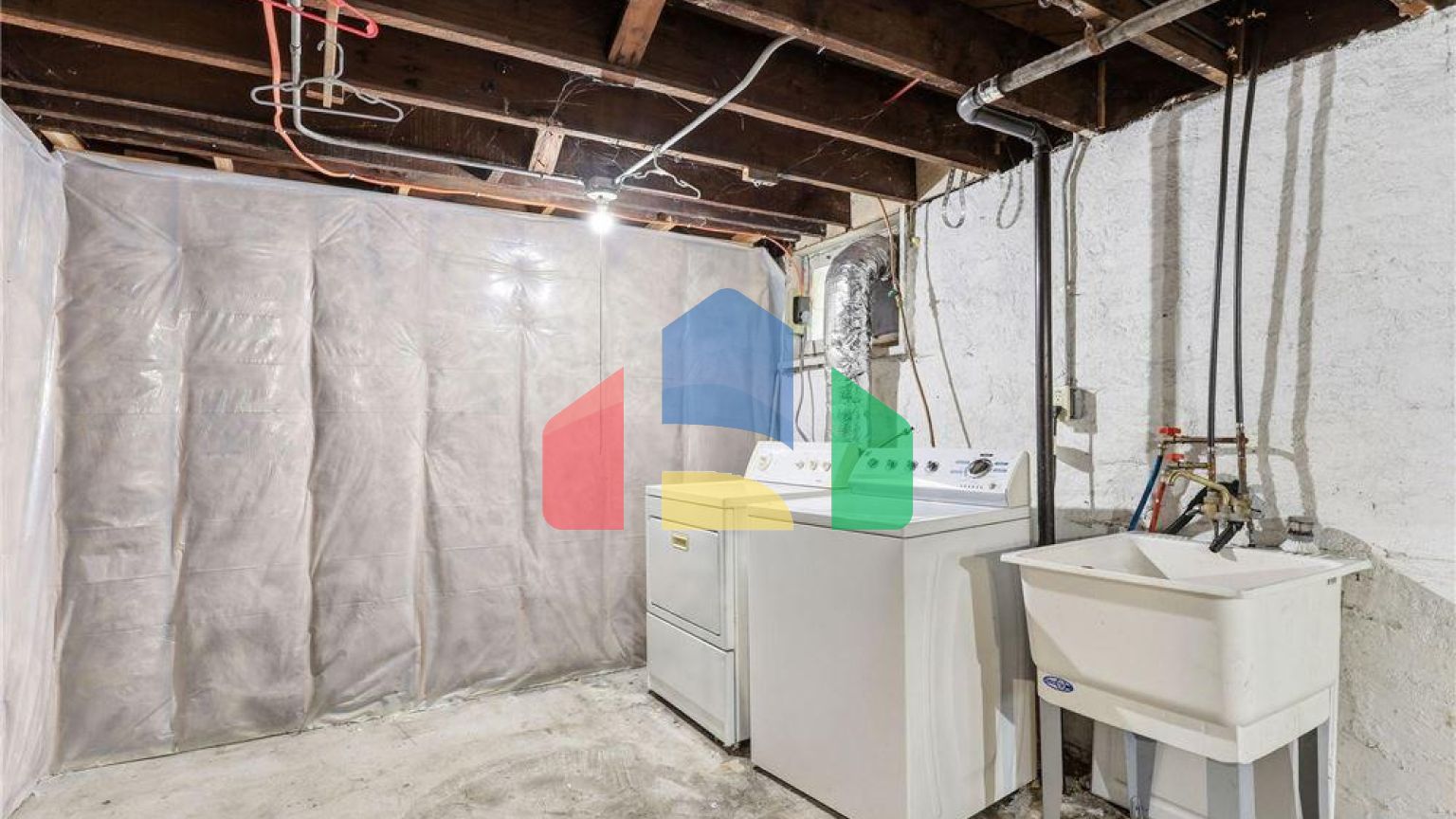 Residential - Single Family Home - Minneapolis, Minnesota, United States - United States