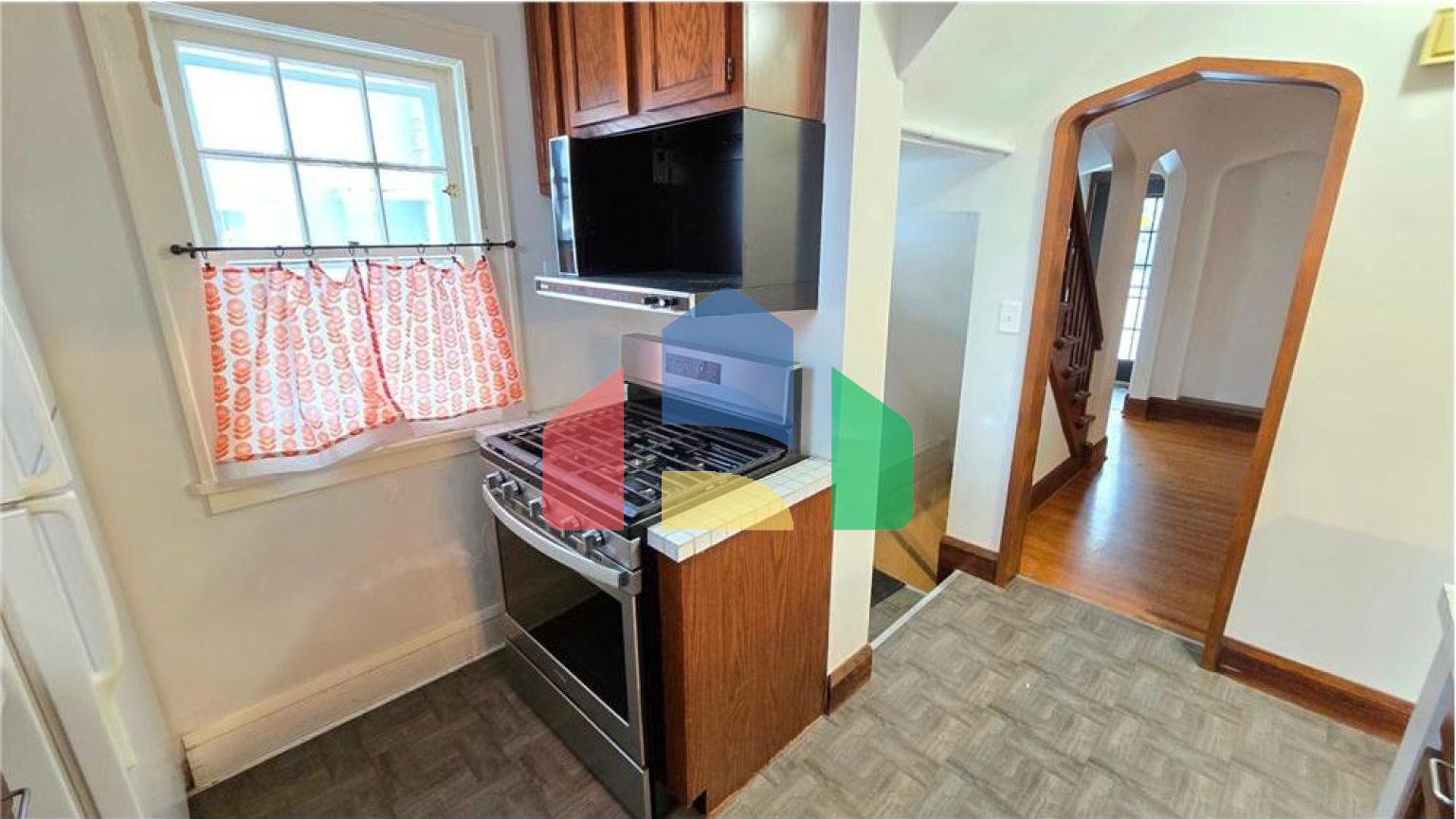 Residential - Single Family Home - Minneapolis, Minnesota, United States - United States