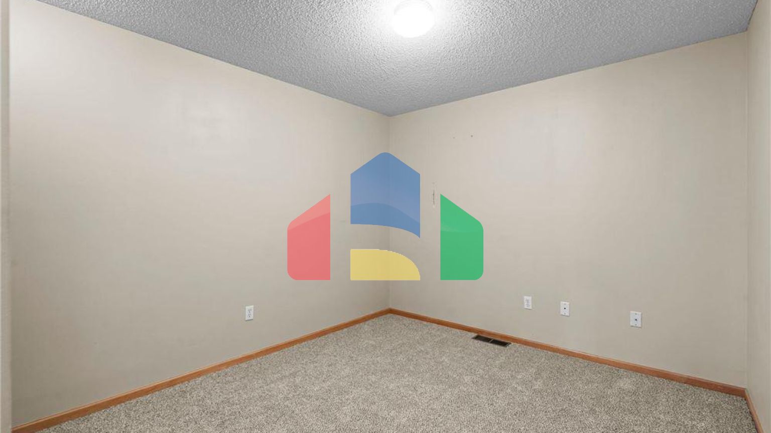 Residential - Townhouse - Minneapolis, Minnesota, United States - United States