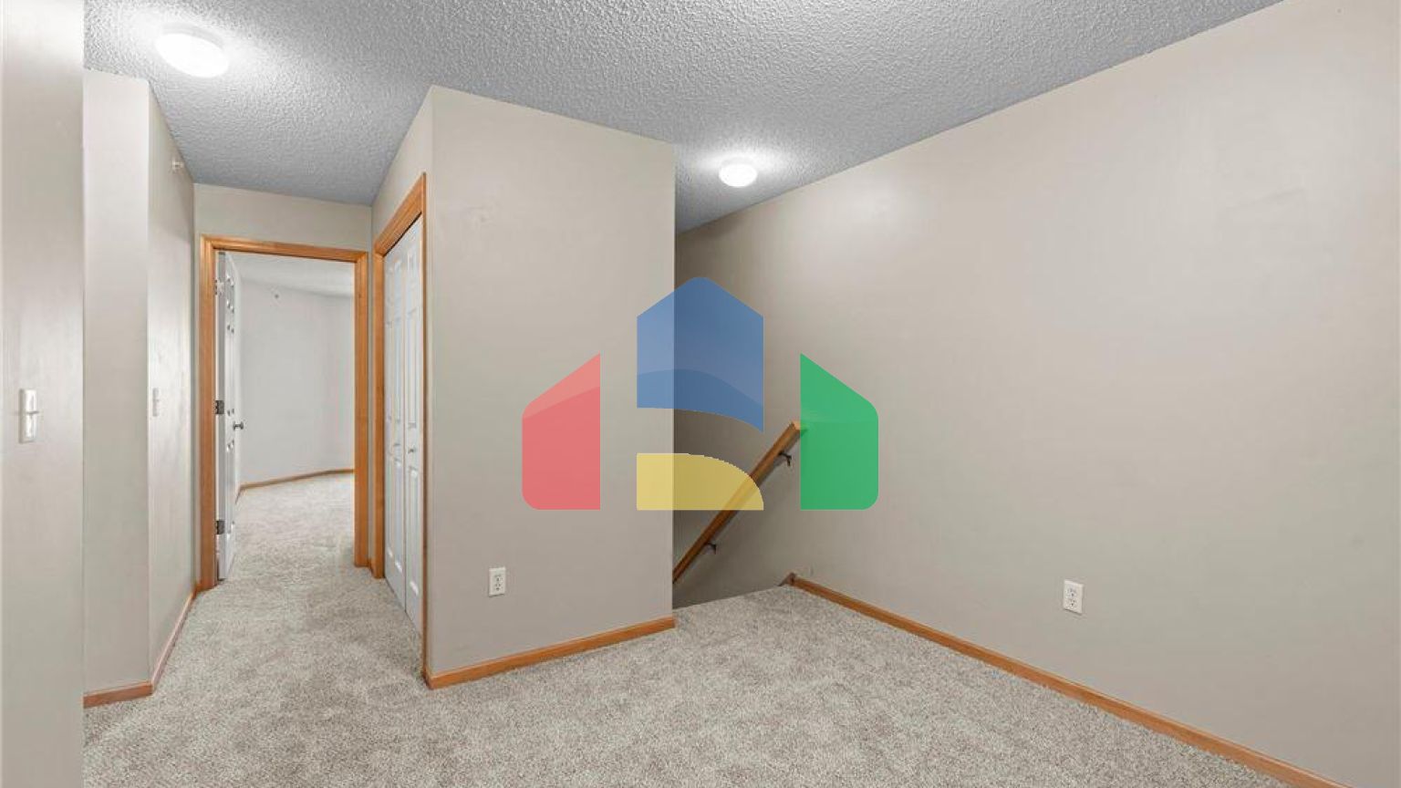 Residential - Townhouse - Minneapolis, Minnesota, United States - United States