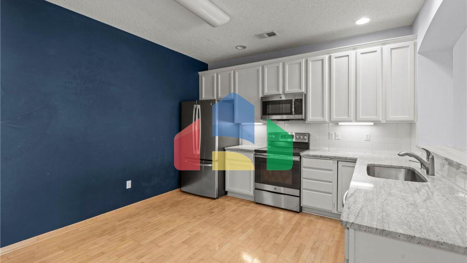 Residential - Townhouse - Minneapolis, Minnesota, United States - United States