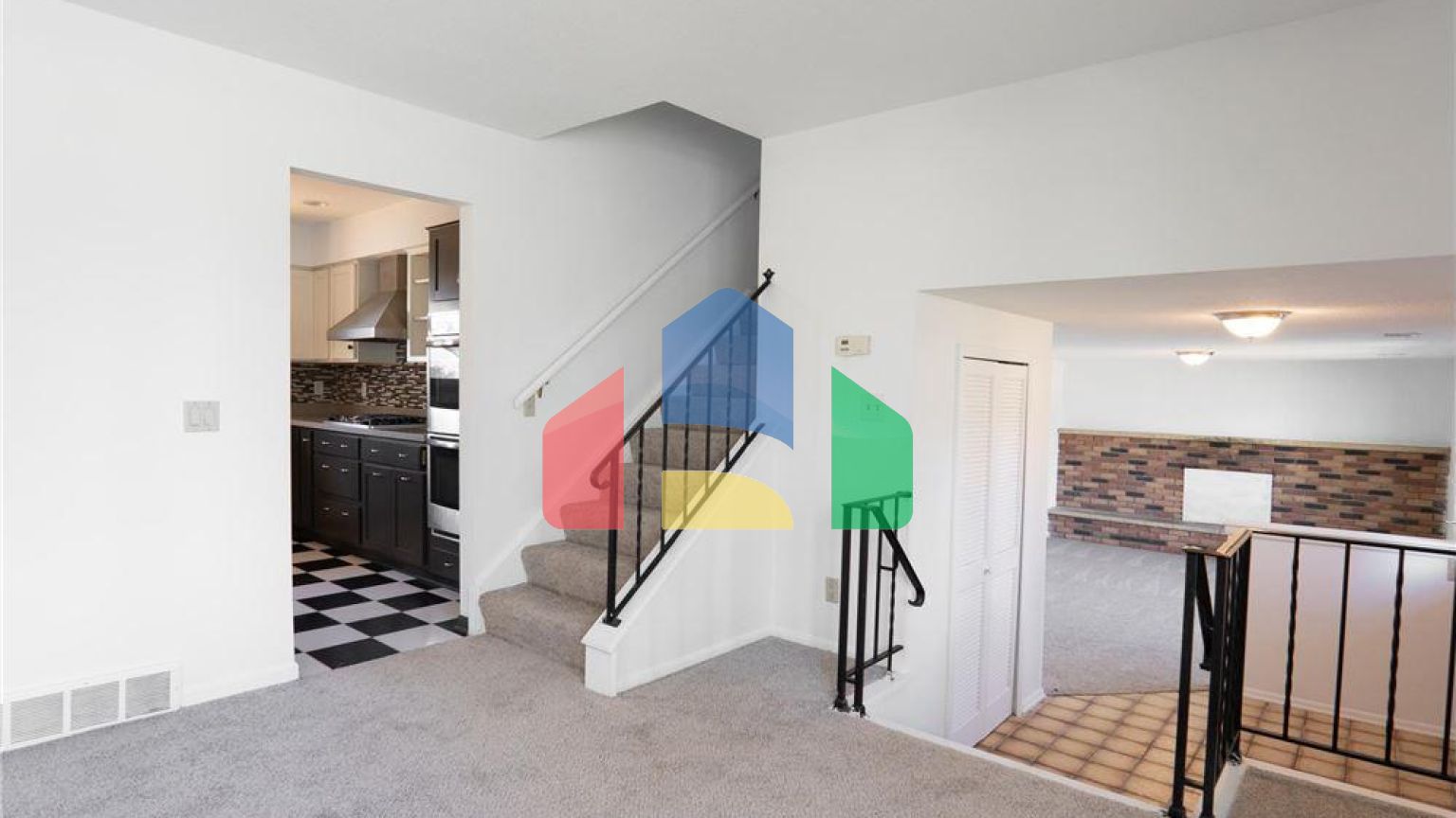 Residential - Single Family Home - Minneapolis, Minnesota, United States - United States