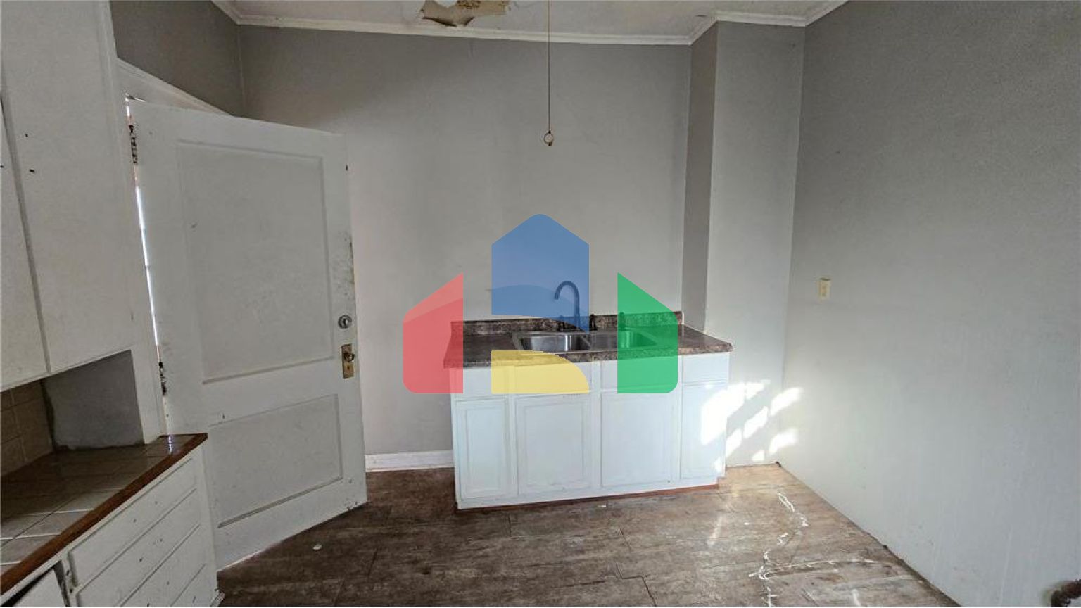 Residential - Multi-Family - Minneapolis, Minnesota, United States - United States