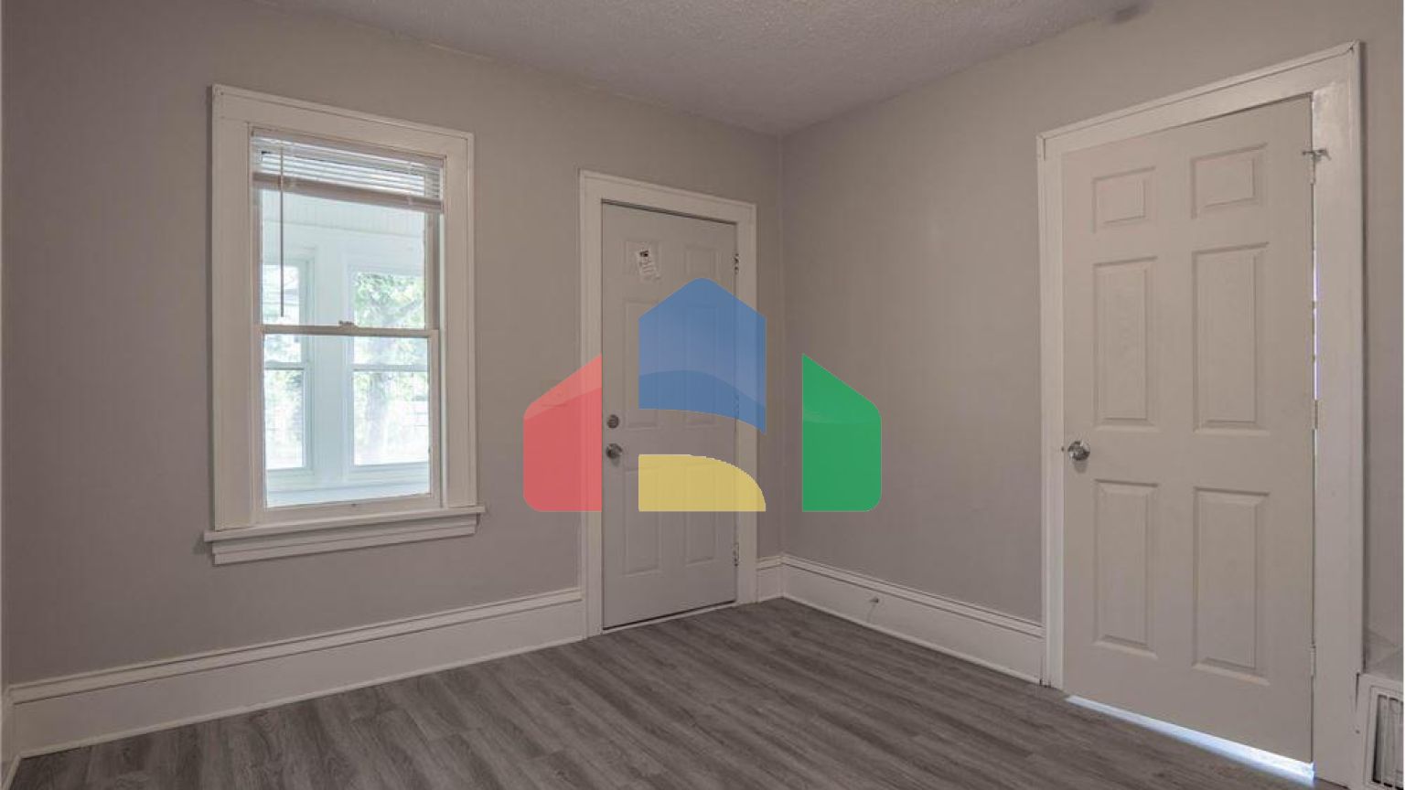 Residential - Single Family Home - Minneapolis, Minnesota, United States - United States