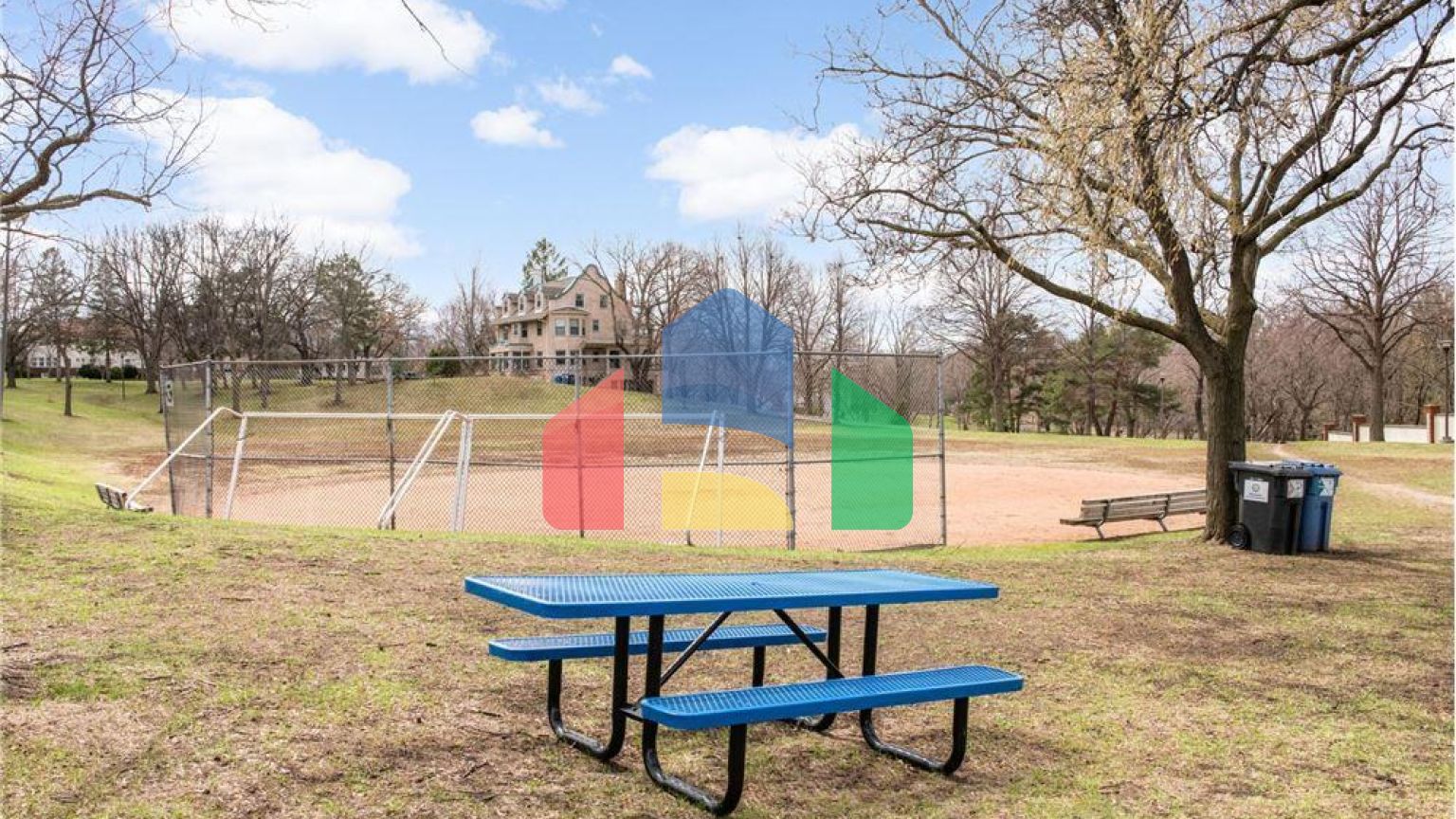 Residential - Townhouse - Minneapolis, Minnesota, United States - United States