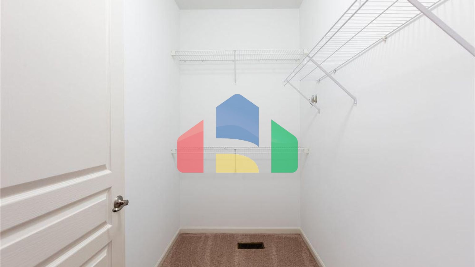 Residential - Townhouse - Naperville, Illinois, United States - United States