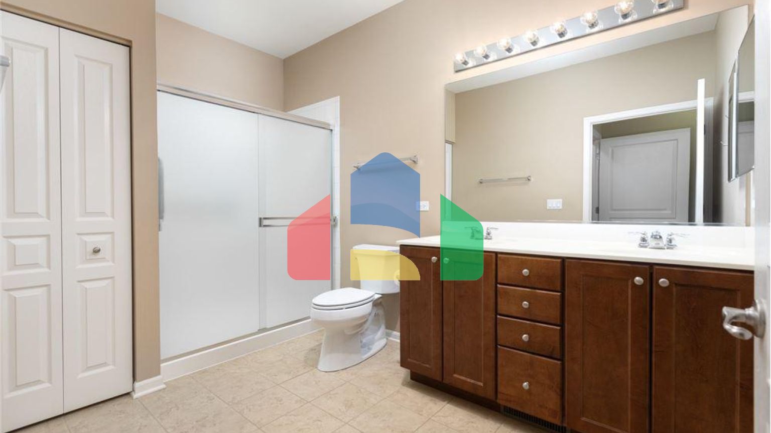 Residential - Townhouse - Naperville, Illinois, United States - United States