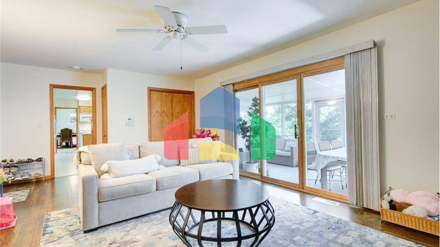 Residential - Single Family Home - Naperville, Illinois, United States - United States