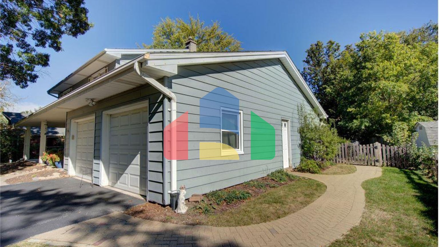 Residential - Single Family Home - Naperville, Illinois, United States - United States