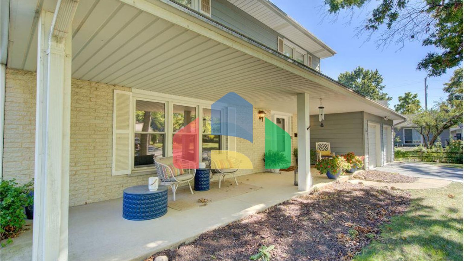 Residential - Single Family Home - Naperville, Illinois, United States - United States