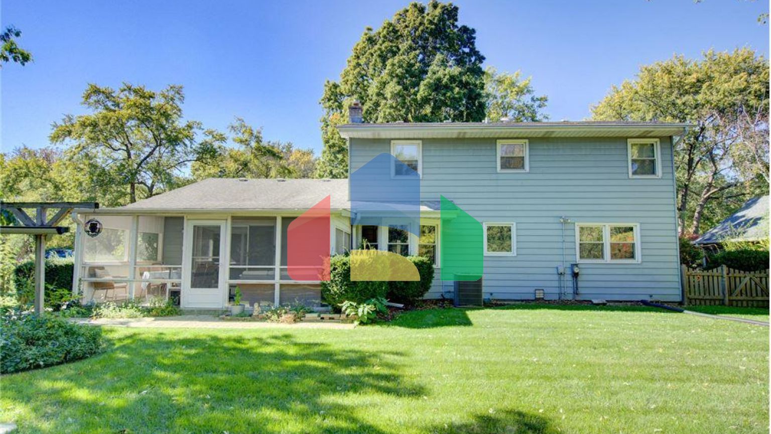 Residential - Single Family Home - Naperville, Illinois, United States - United States