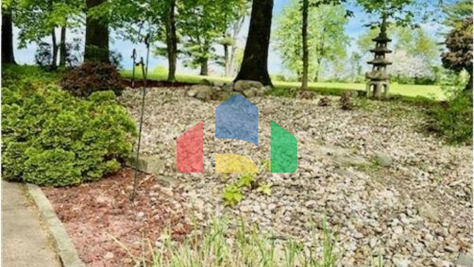 Residential - Single Family Home - Burlington, Iowa, United States - United States