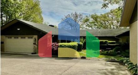 Residential - Single Family Home - Burlington, Iowa, United States - United States