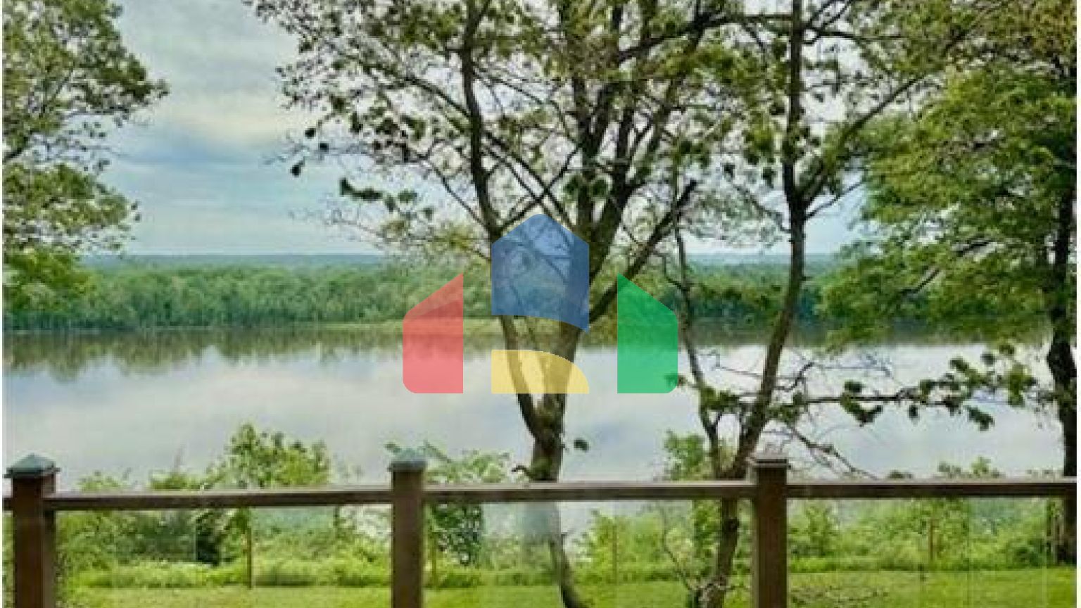 Residential - Single Family Home - Burlington, Iowa, United States - United States