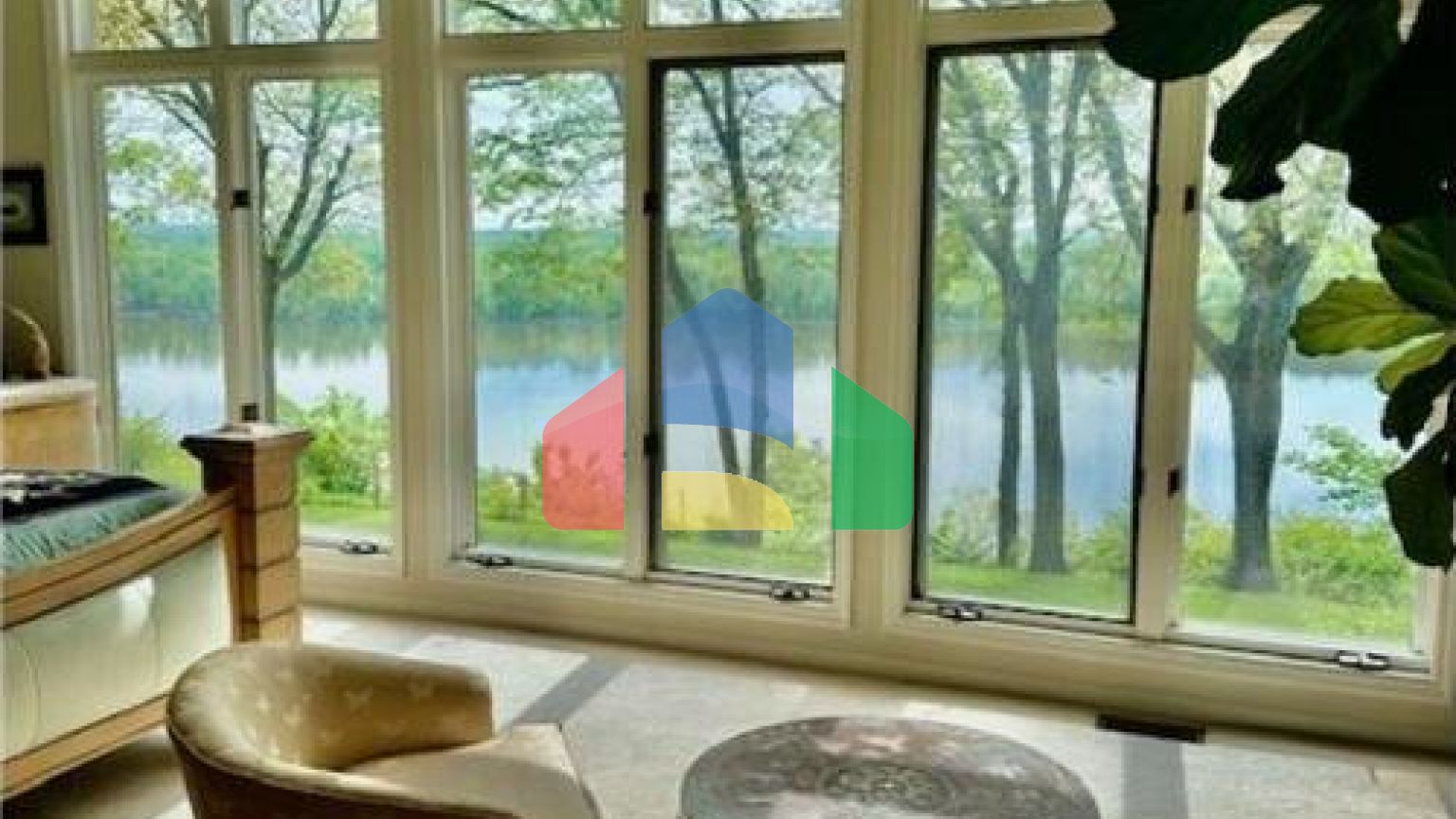 Residential - Single Family Home - Burlington, Iowa, United States - United States