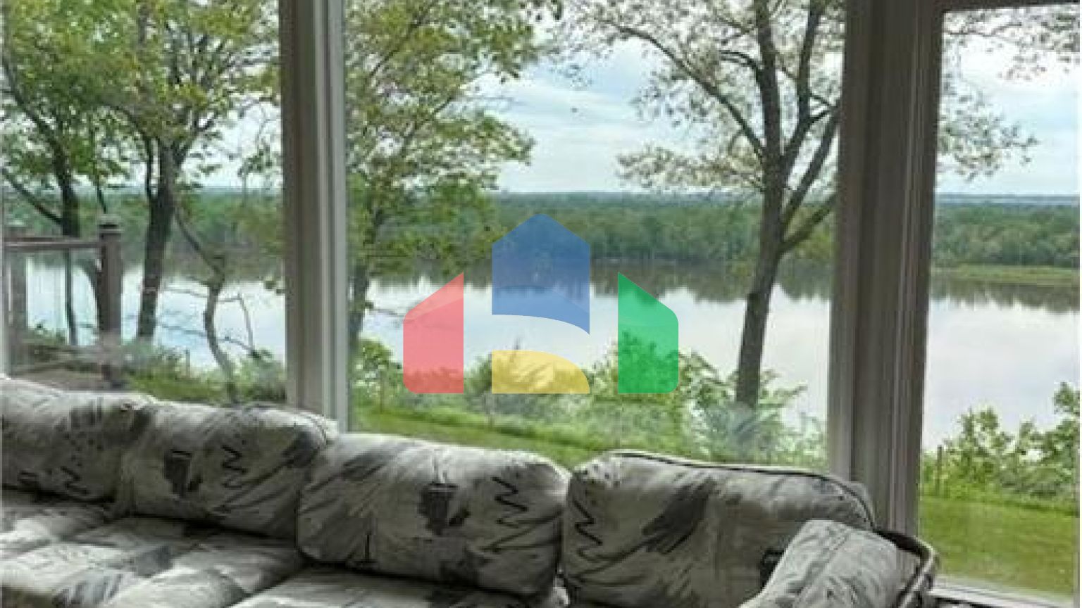 Residential - Single Family Home - Burlington, Iowa, United States - United States