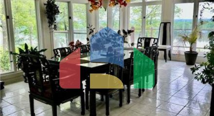 Residential - Single Family Home - Burlington, Iowa, United States - United States