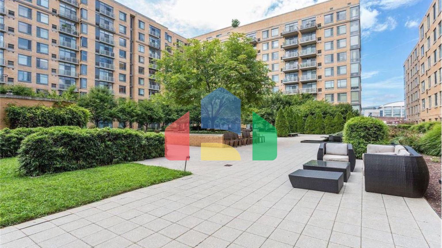 Residential - Condo/Apartment - Washington, District of Columbia, United States - United States