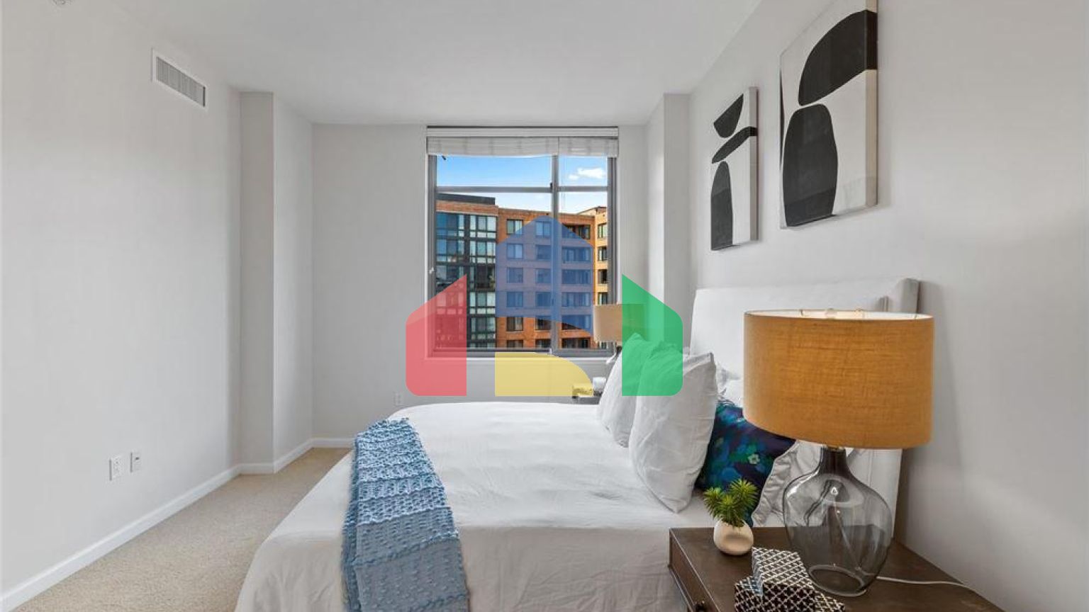 Residential - Condo/Apartment - Washington, District of Columbia, United States - United States