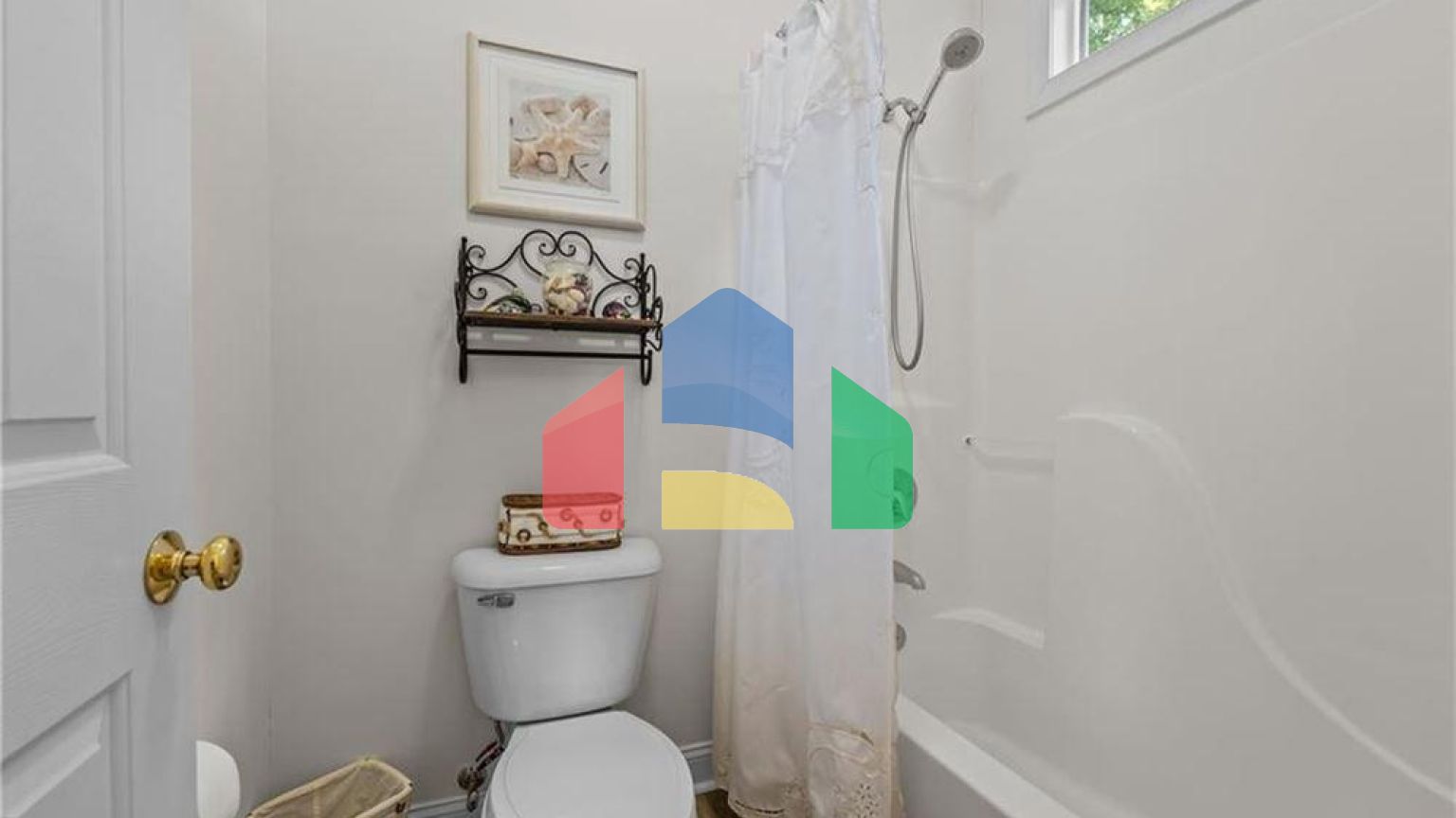 Residential - Single Family Home - Burlington, North Carolina, United States - United States