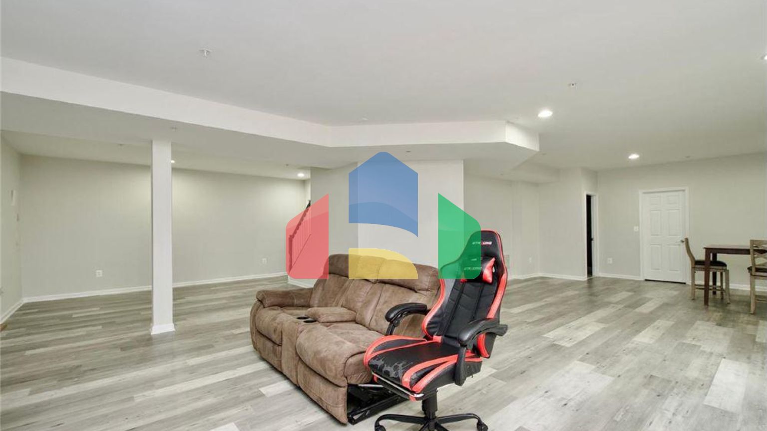 Residential - Single Family Home - White Plains, Maryland, United States - United States