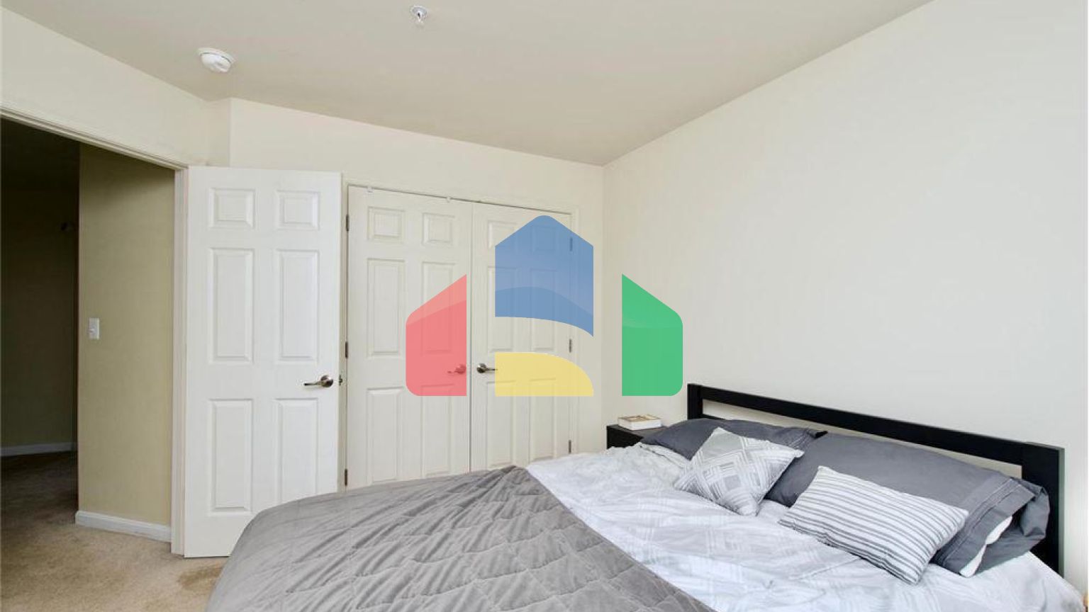 Residential - Single Family Home - White Plains, Maryland, United States - United States