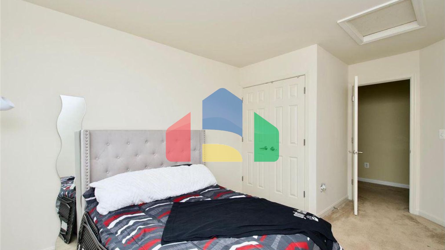 Residential - Single Family Home - White Plains, Maryland, United States - United States