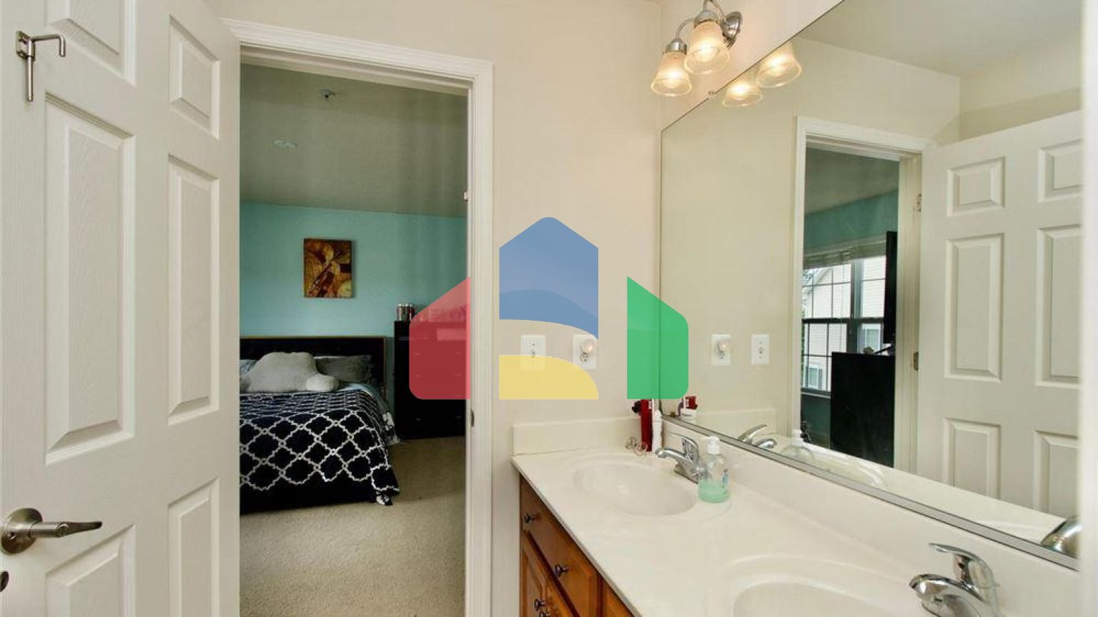 Residential - Single Family Home - White Plains, Maryland, United States - United States