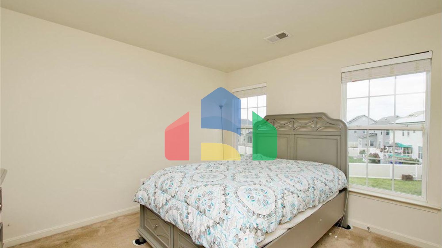 Residential - Single Family Home - White Plains, Maryland, United States - United States