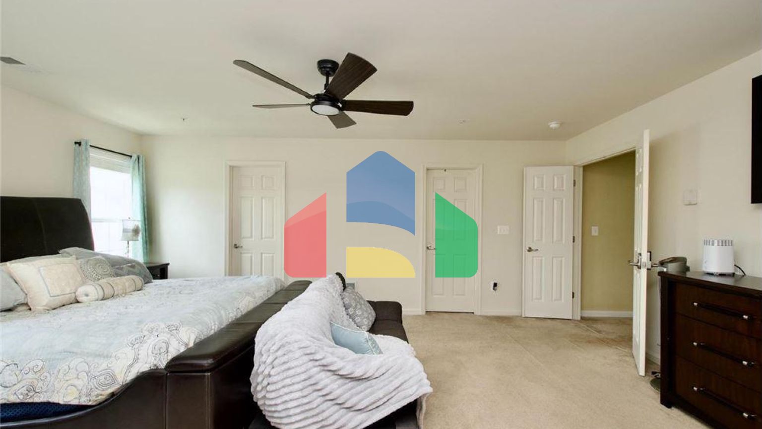 Residential - Single Family Home - White Plains, Maryland, United States - United States