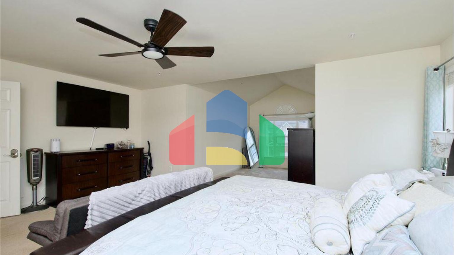 Residential - Single Family Home - White Plains, Maryland, United States - United States