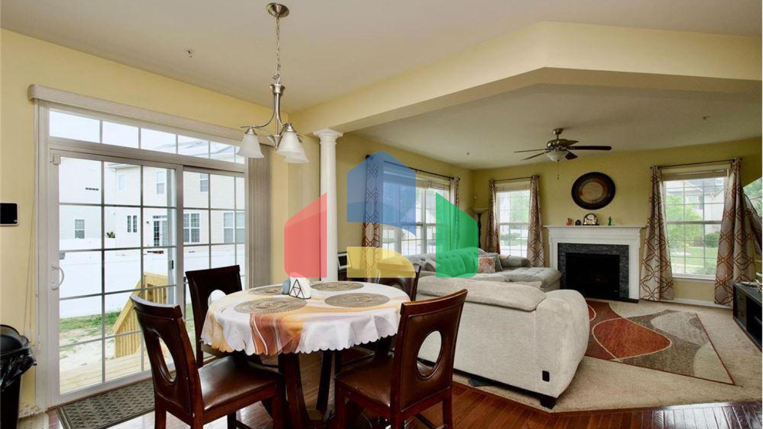 Residential - Single Family Home - White Plains, Maryland, United States - United States