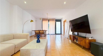 Residential - House - Canet de Mar, Barcelona, Cataluña - SP