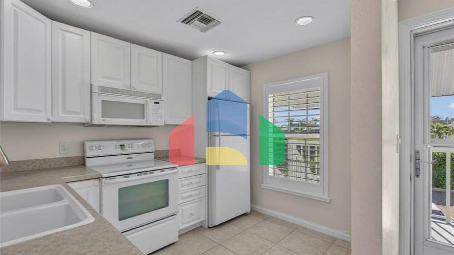 Residential - Single Family Home - Marco Island, Florida, United States - United States