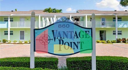 Residential - Condo/Apartment - Marco Island, Florida, United States - United States