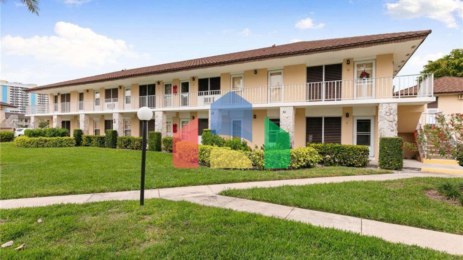 Residential - Condo/Apartment - Marco Island, Florida, United States - United States