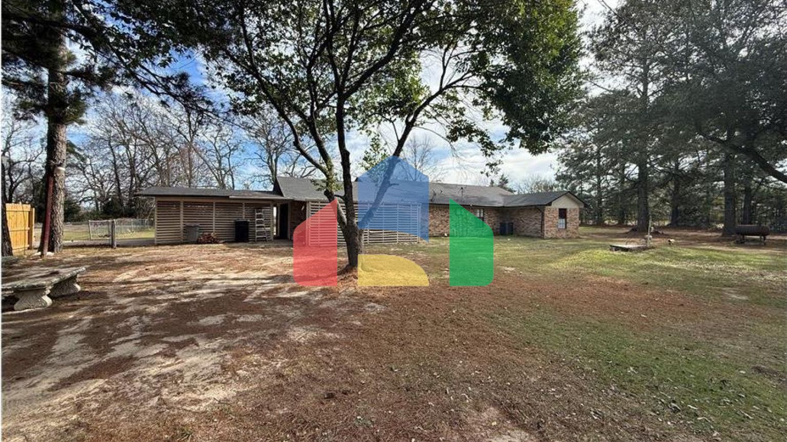 Residential - Single Family Home - Mount Pleasant, United States - United States