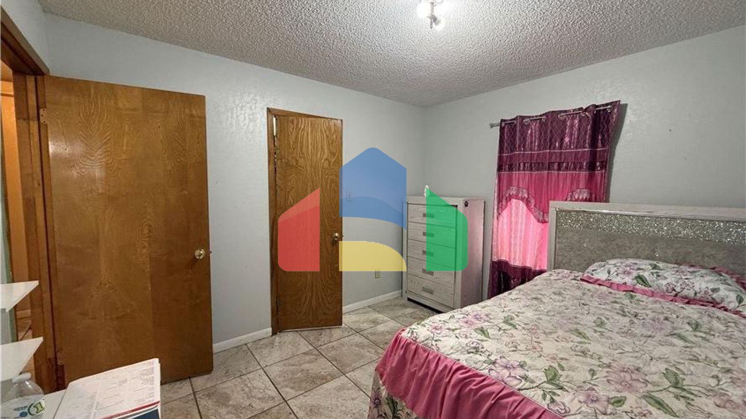 Residential - Single Family Home - Mount Pleasant, United States - United States