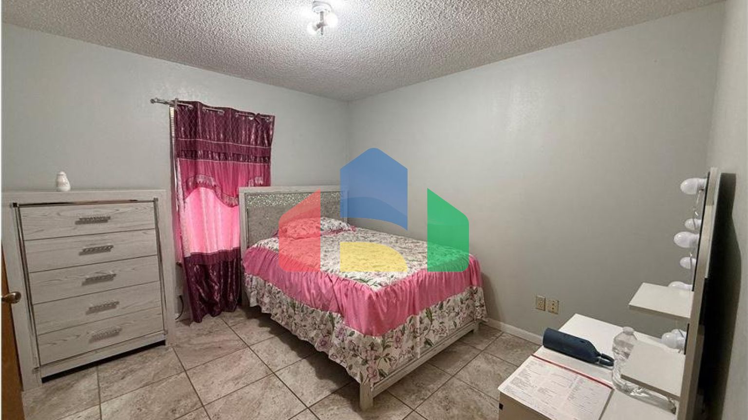 Residential - Single Family Home - Mount Pleasant, United States - United States