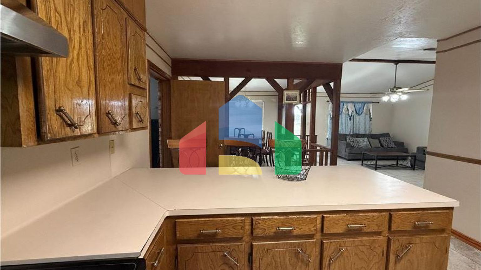 Residential - Single Family Home - Mount Pleasant, United States - United States