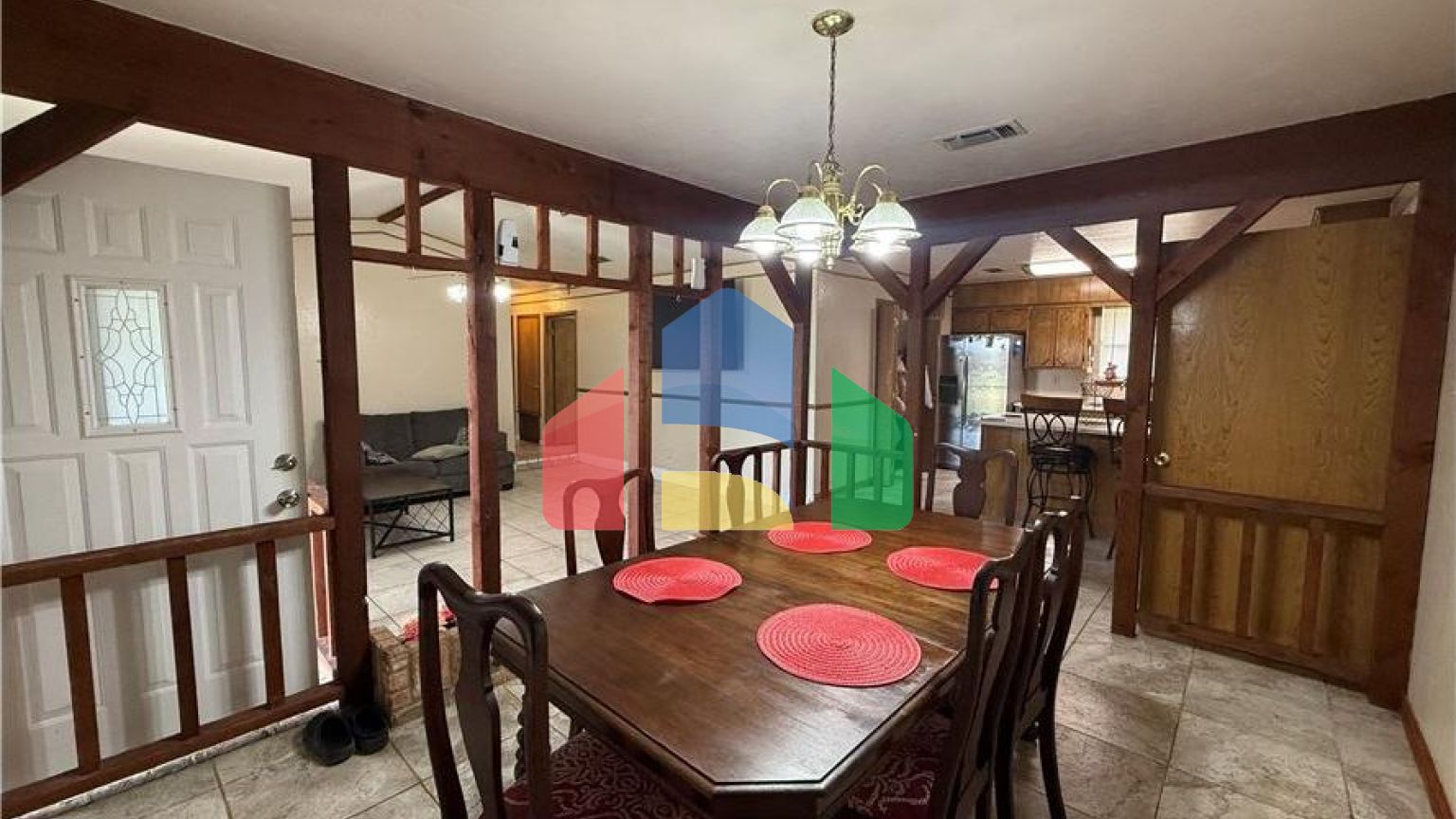 Residential - Single Family Home - Mount Pleasant, United States - United States