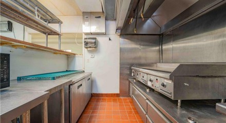 Commercial - Commercial/Retail - Mount Pleasant, United States - United States