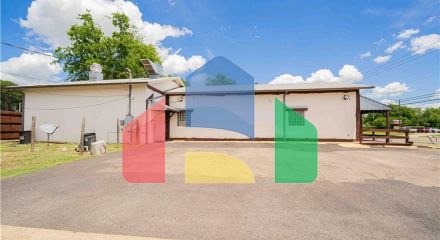 Commercial - Commercial/Retail - Mount Pleasant, United States - United States