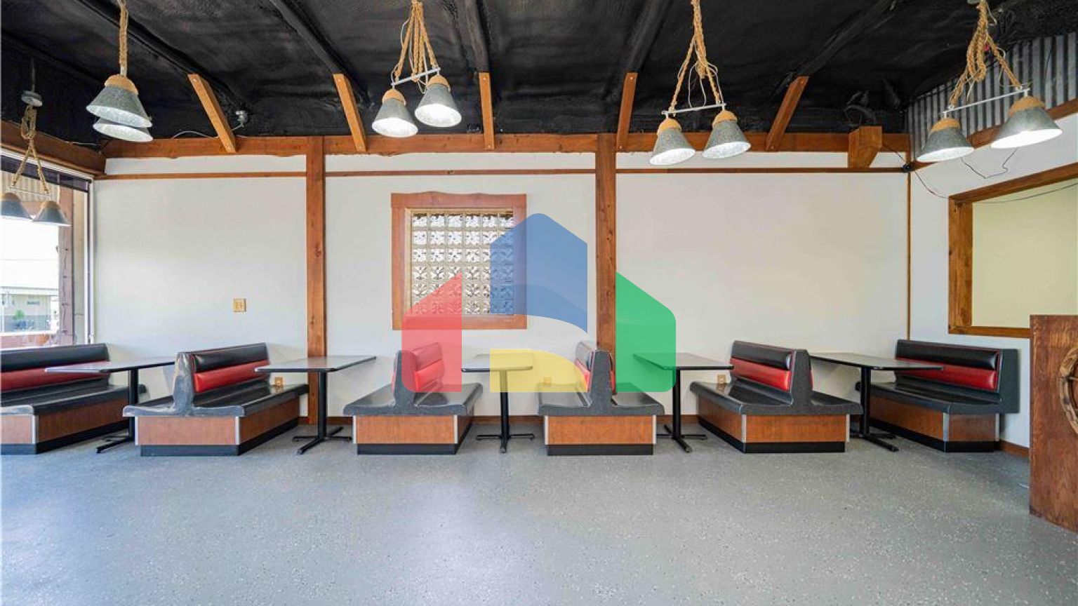 Commercial - Commercial/Retail - Mount Pleasant, United States - United States